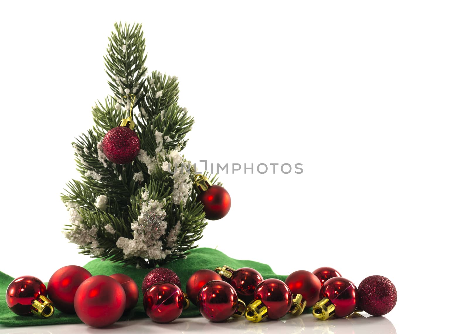 christmas tree with red balls card with white space for text