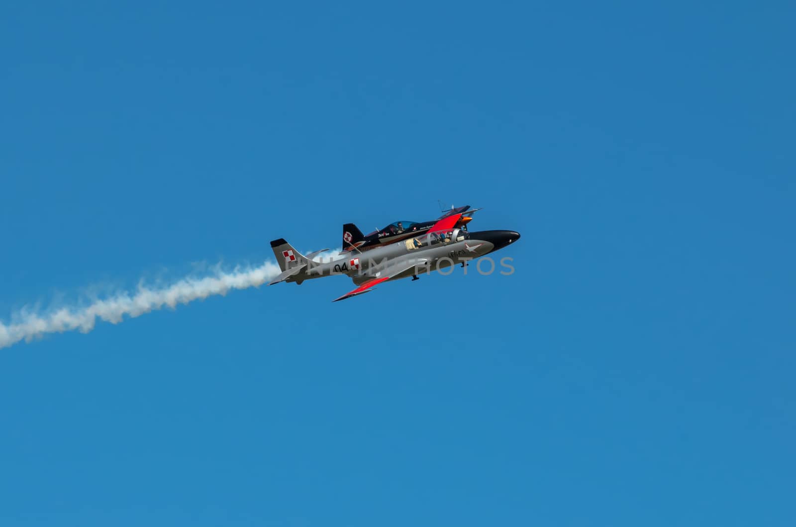 TS-11 Iskra and XA-41 / Sbach 300 flying together during Radom A by Attila