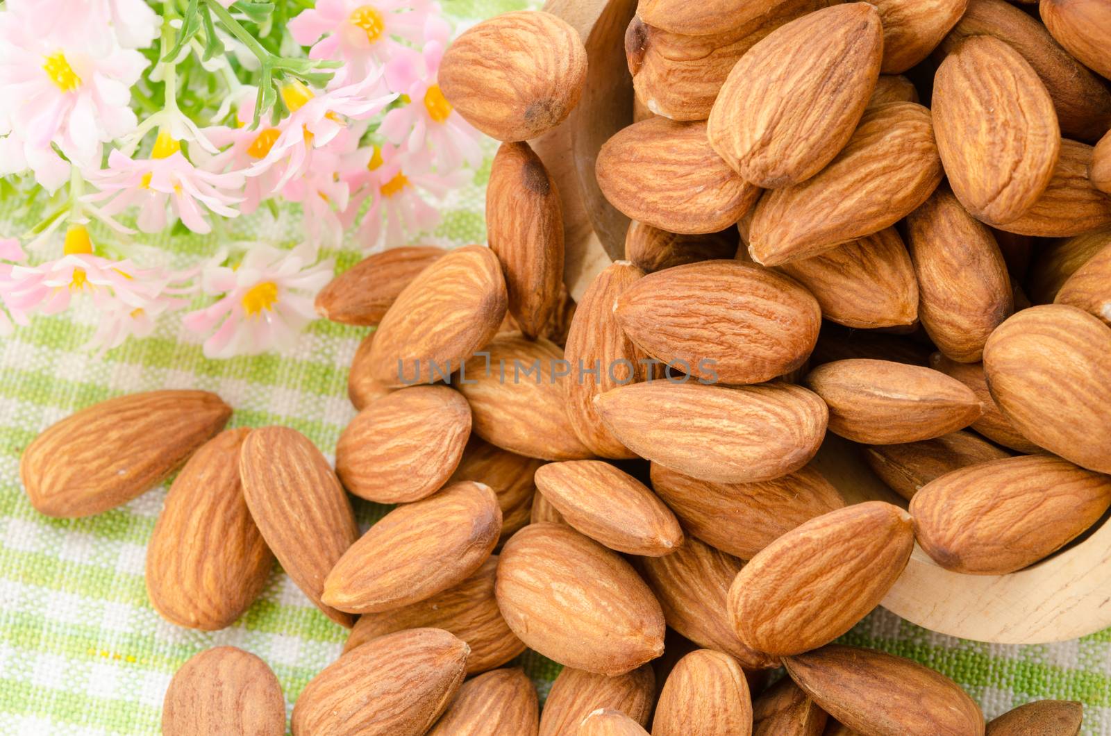 Almonds by Gamjai