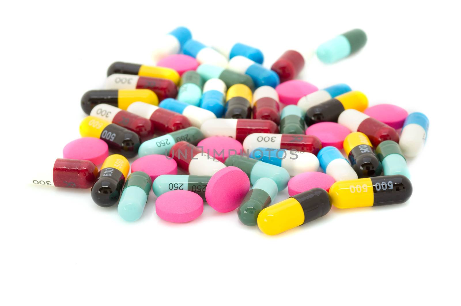 Tablets pills capsule heap mix therapy drugs isolated