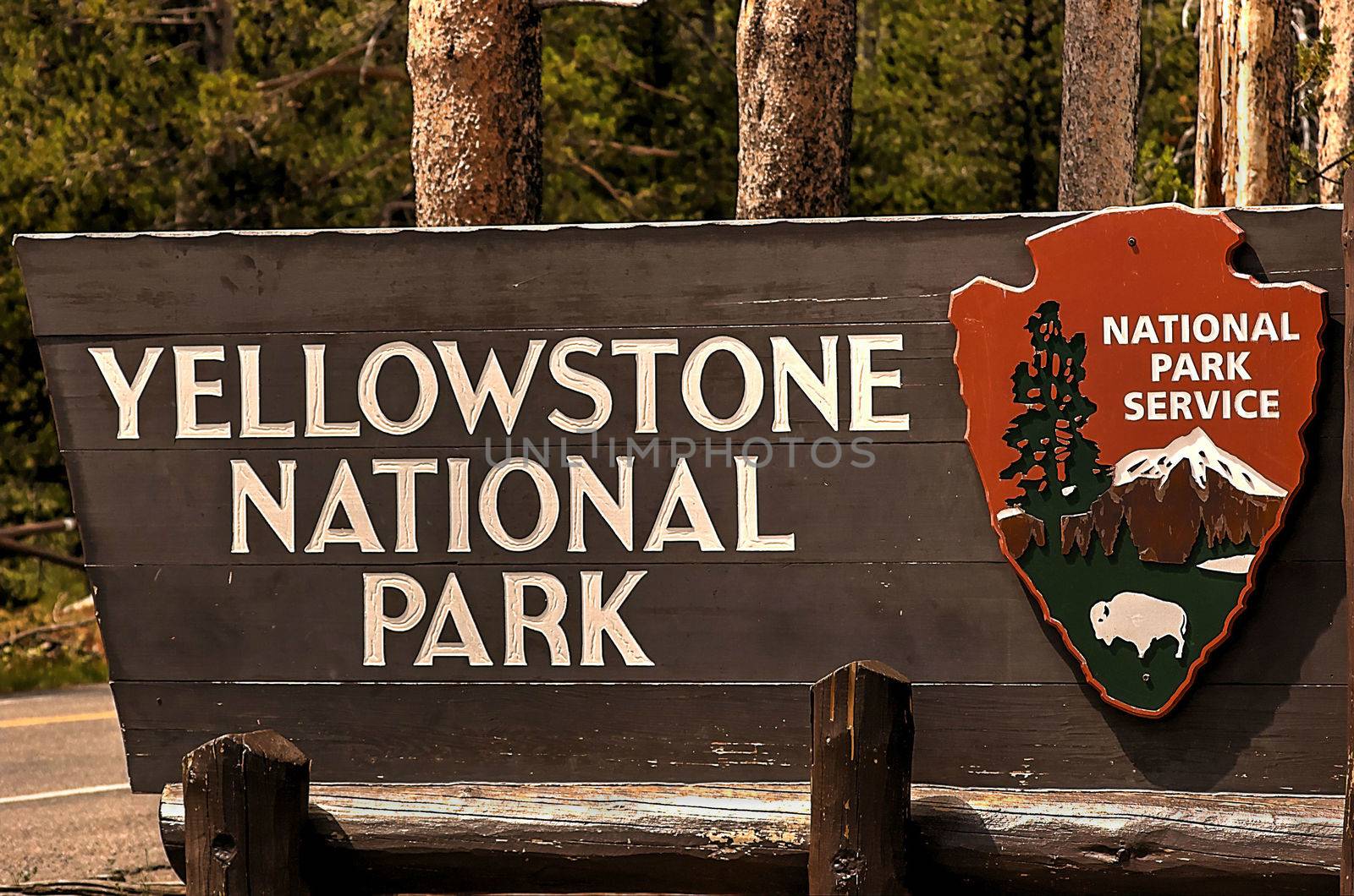 Entrace Sign Yellowstone National Park, Wyoming, USA by oskyle