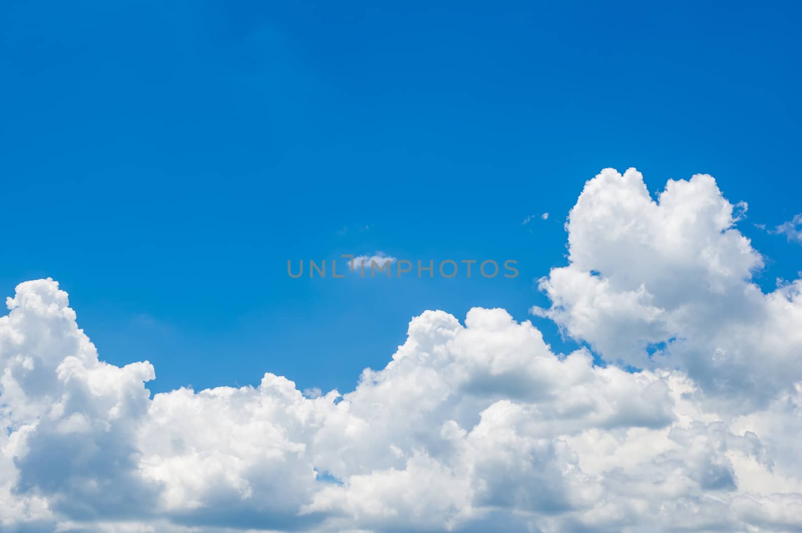 Blue sky with cloud by seksan44