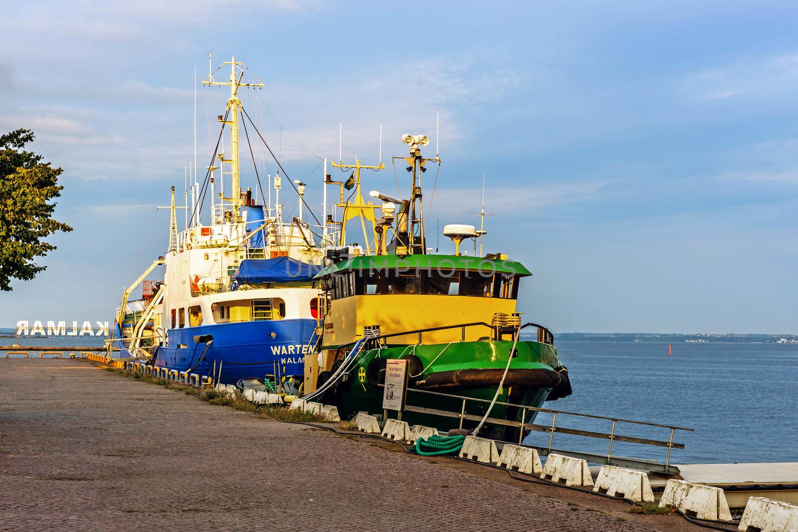 Ships moored in the Port of Kalmar by pawel_szczepanski