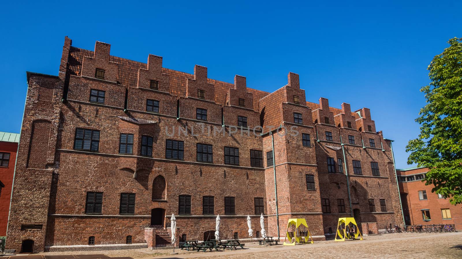 Malmo Castle ( Malmöhus), old fortress founded in 1434 by King Eric of Pomerania, demolished and rebuilt in early 16th century, main landmark of the city.