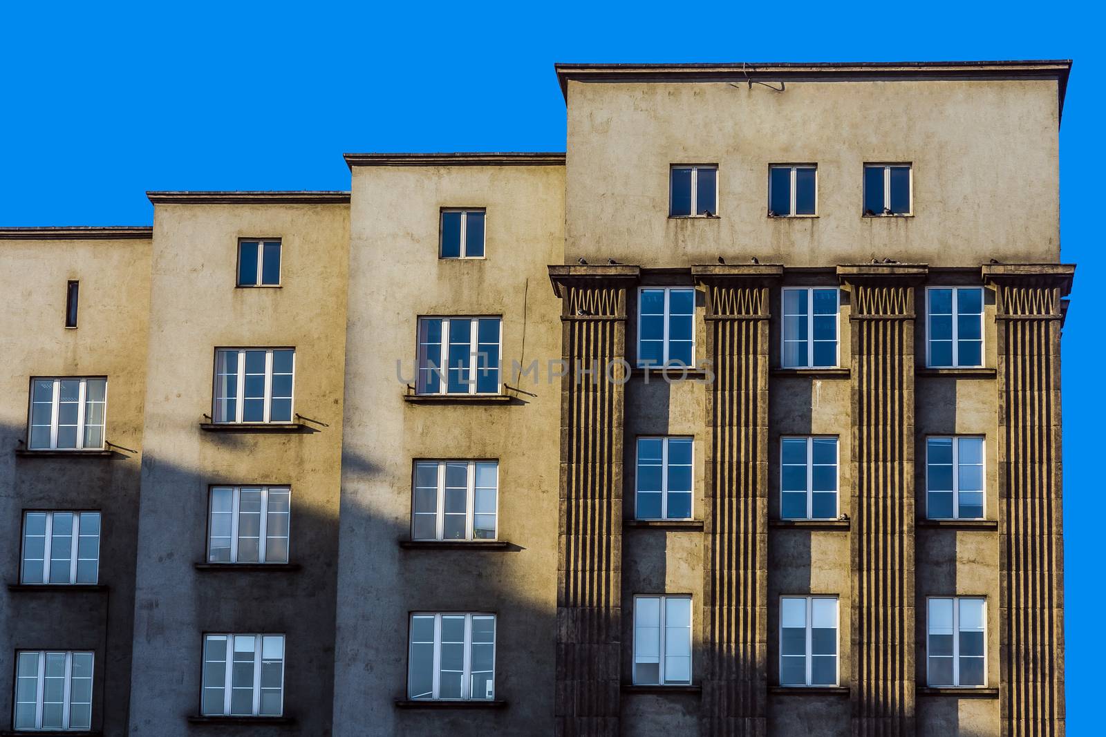 Facade of a modernistic edifice by pawel_szczepanski