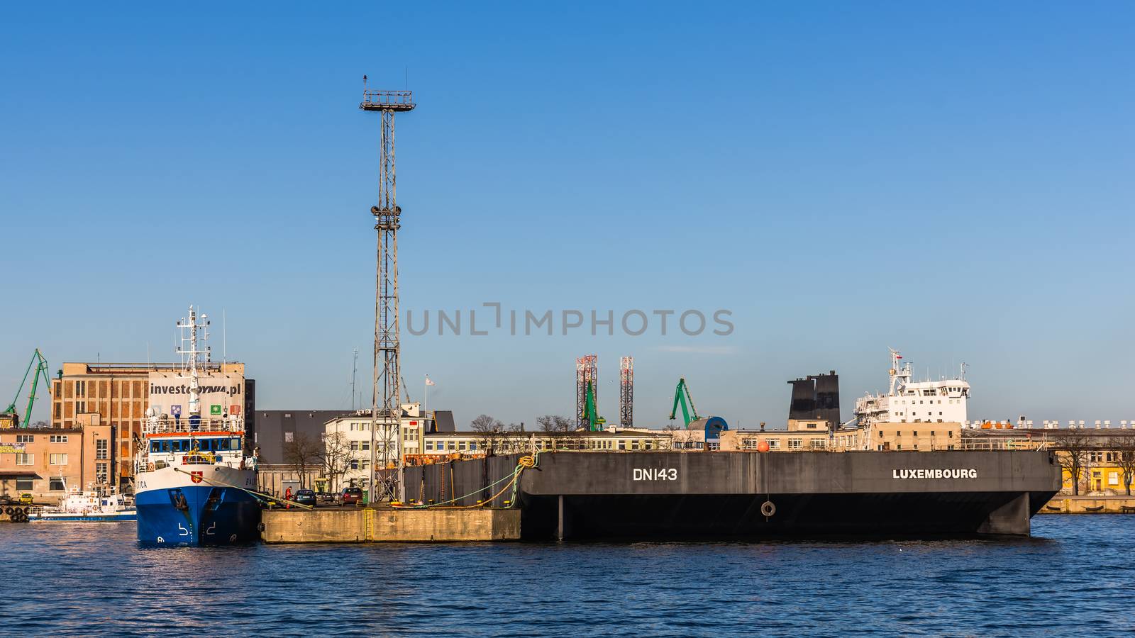 Quay in the Port of Gdynia by pawel_szczepanski
