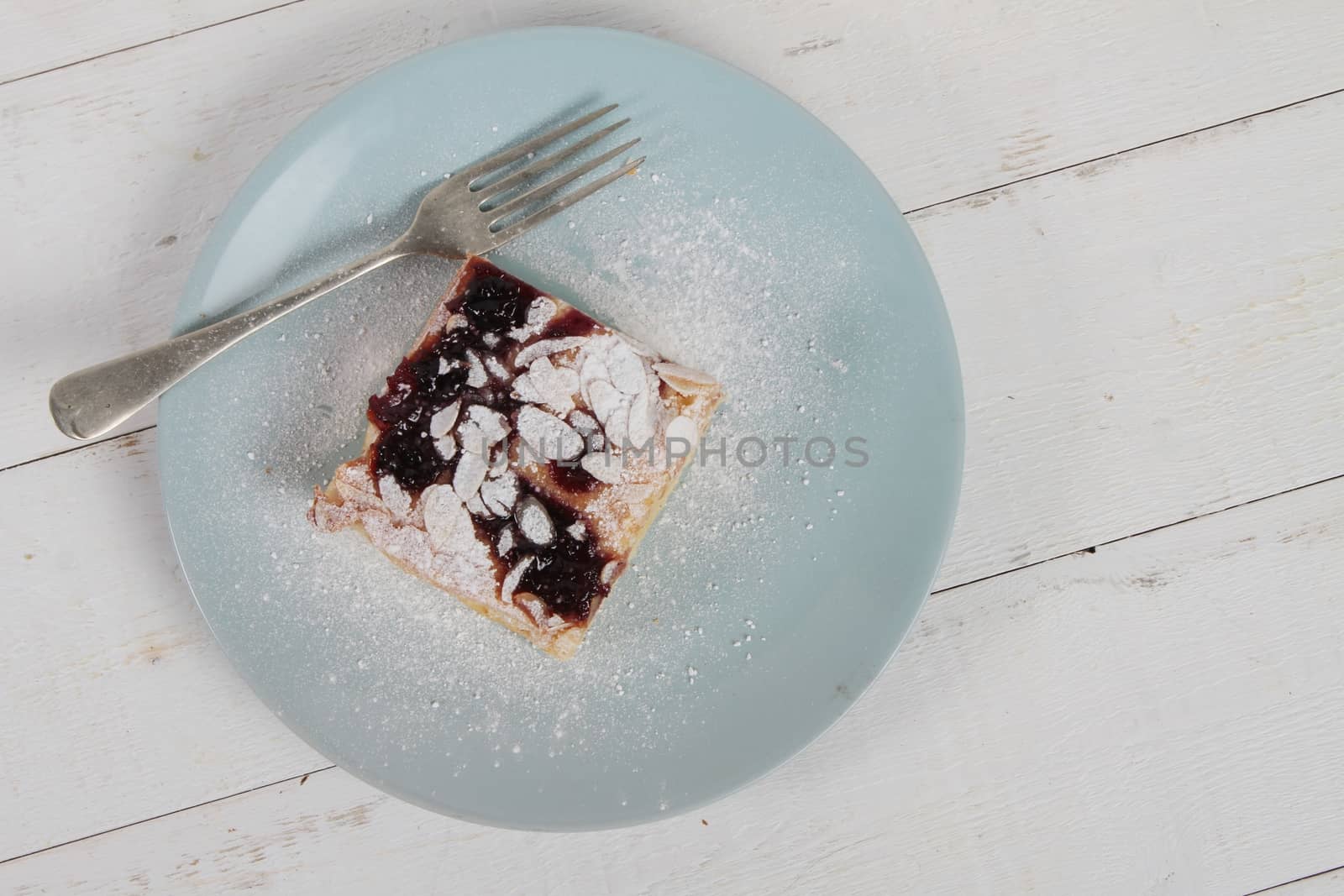 frangipane raspberry tart