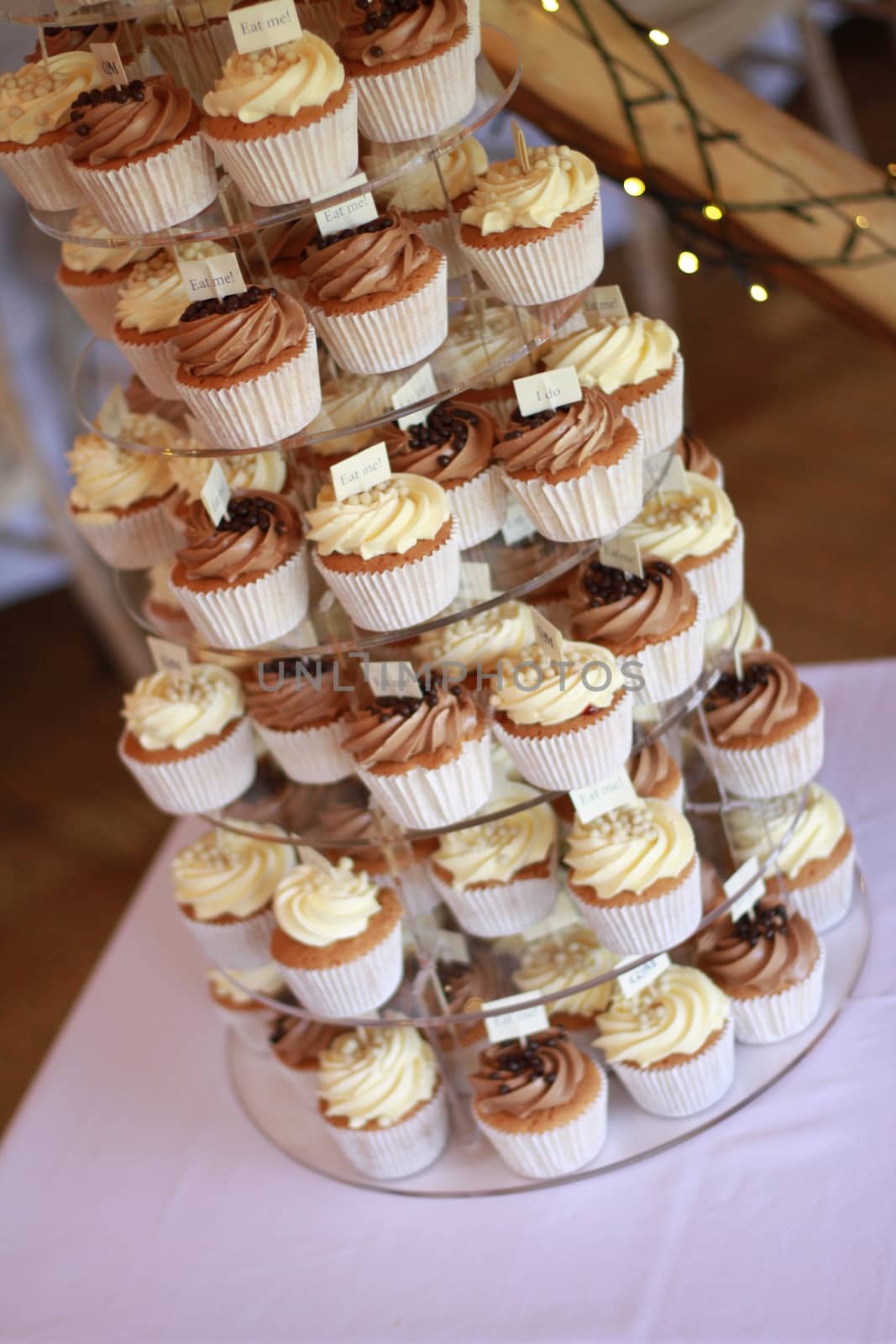 decorated cup cakes