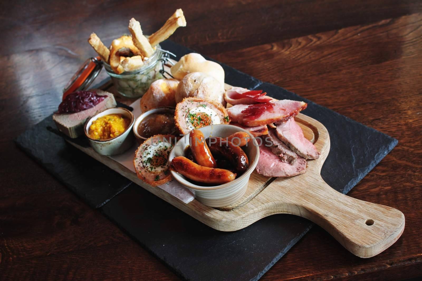 mixed meat sharing platter