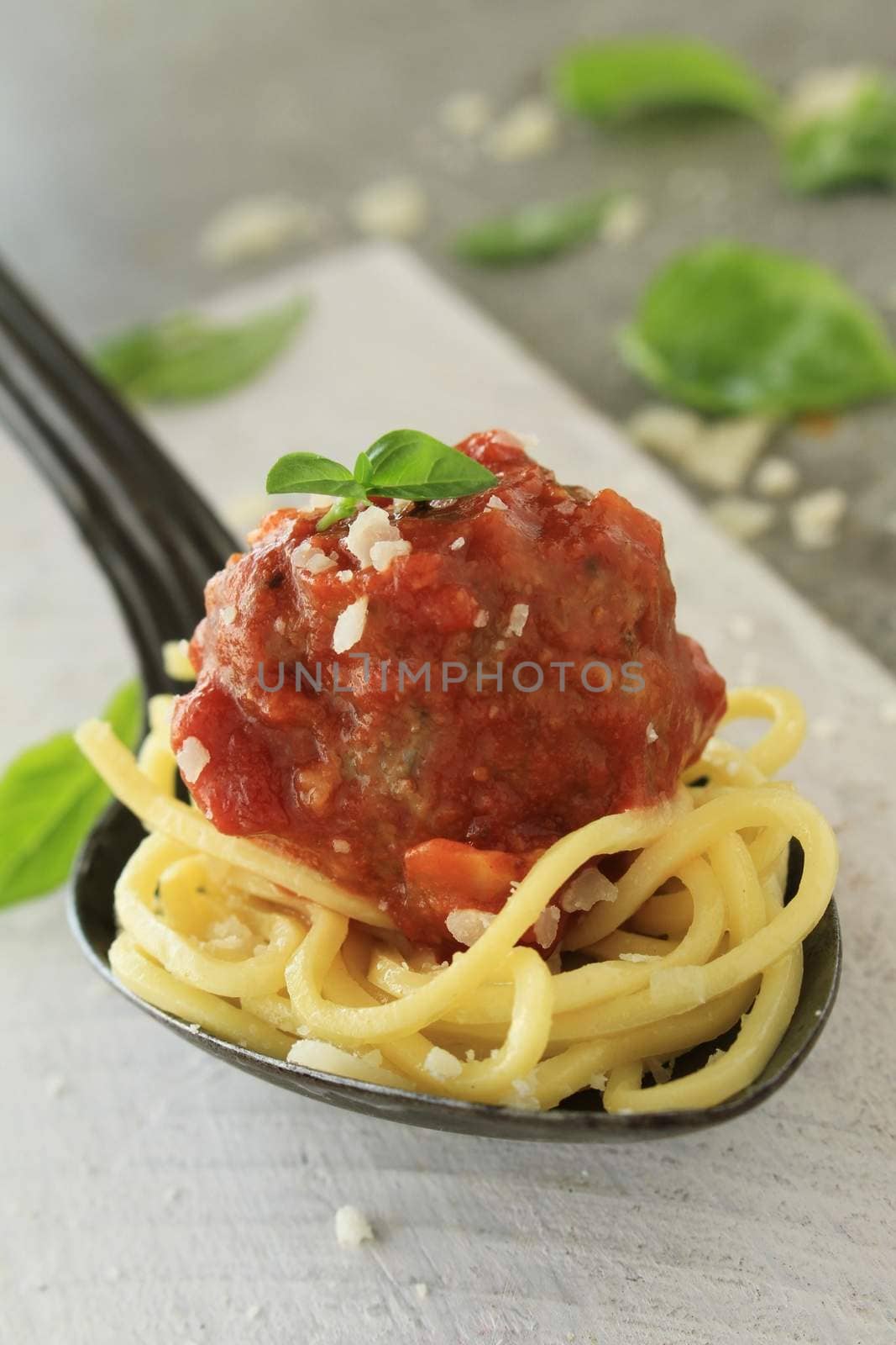 Italian meatballs in tomato sauce