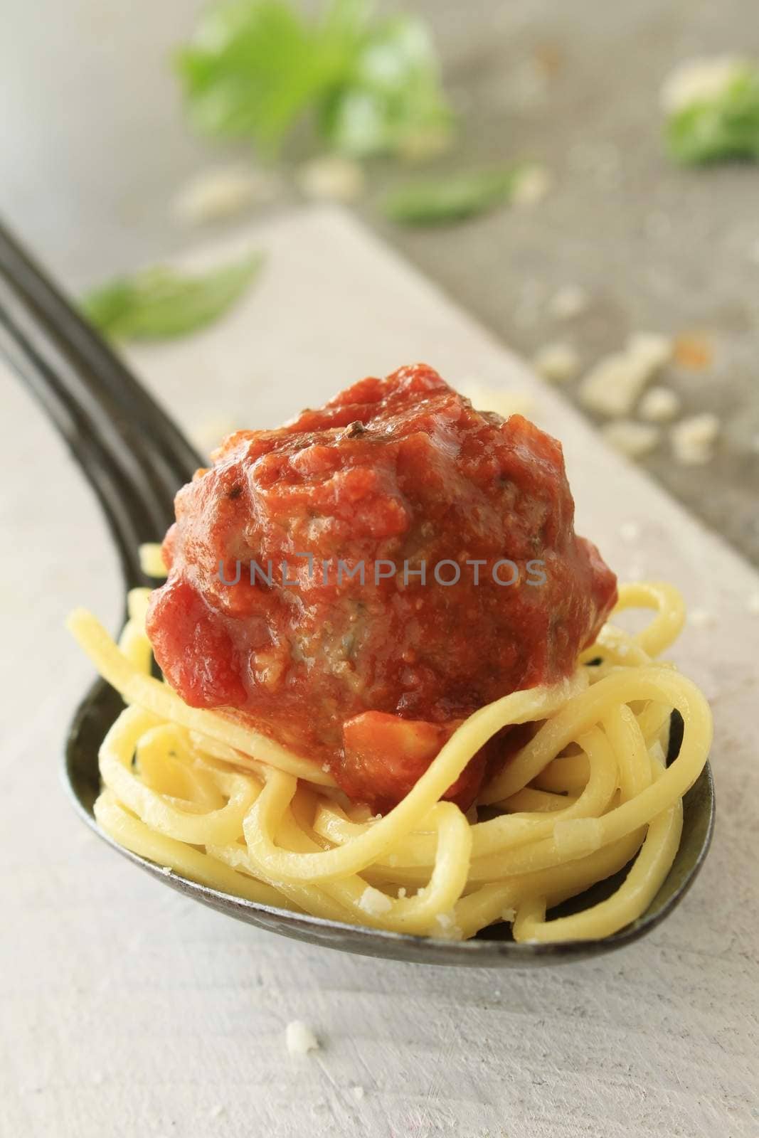 Italian meatballs in tomato sauce