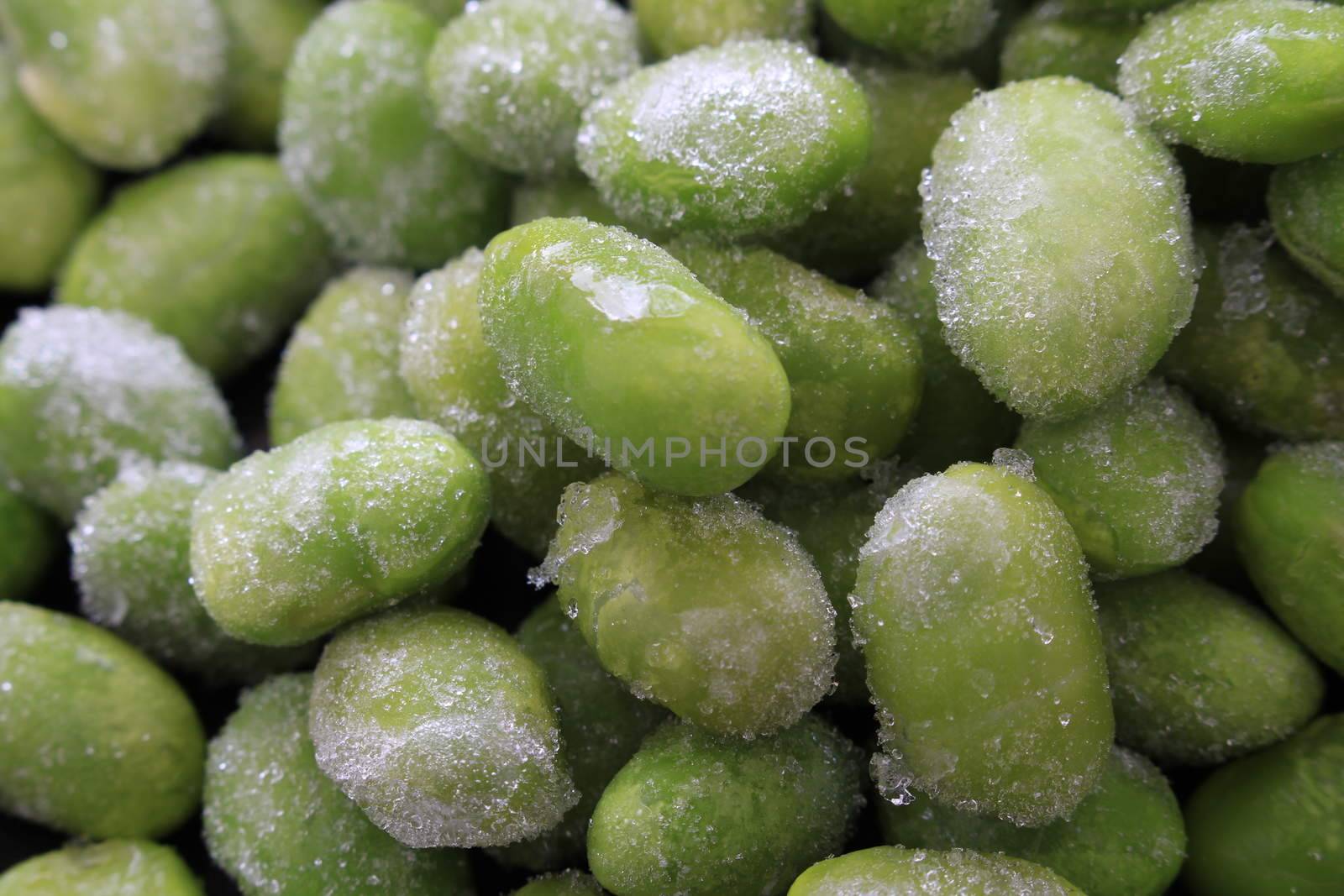 fresh soya beans by neil_langan