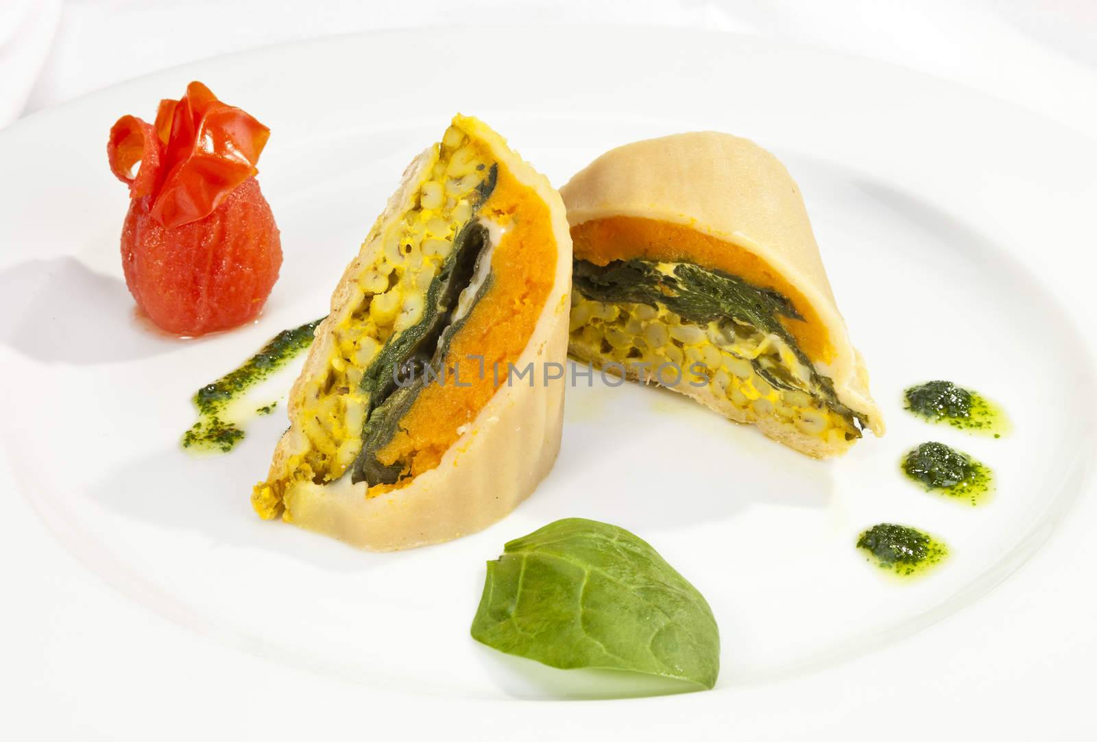 Potato roulade with spinach, carrot and curry rice by hanusst