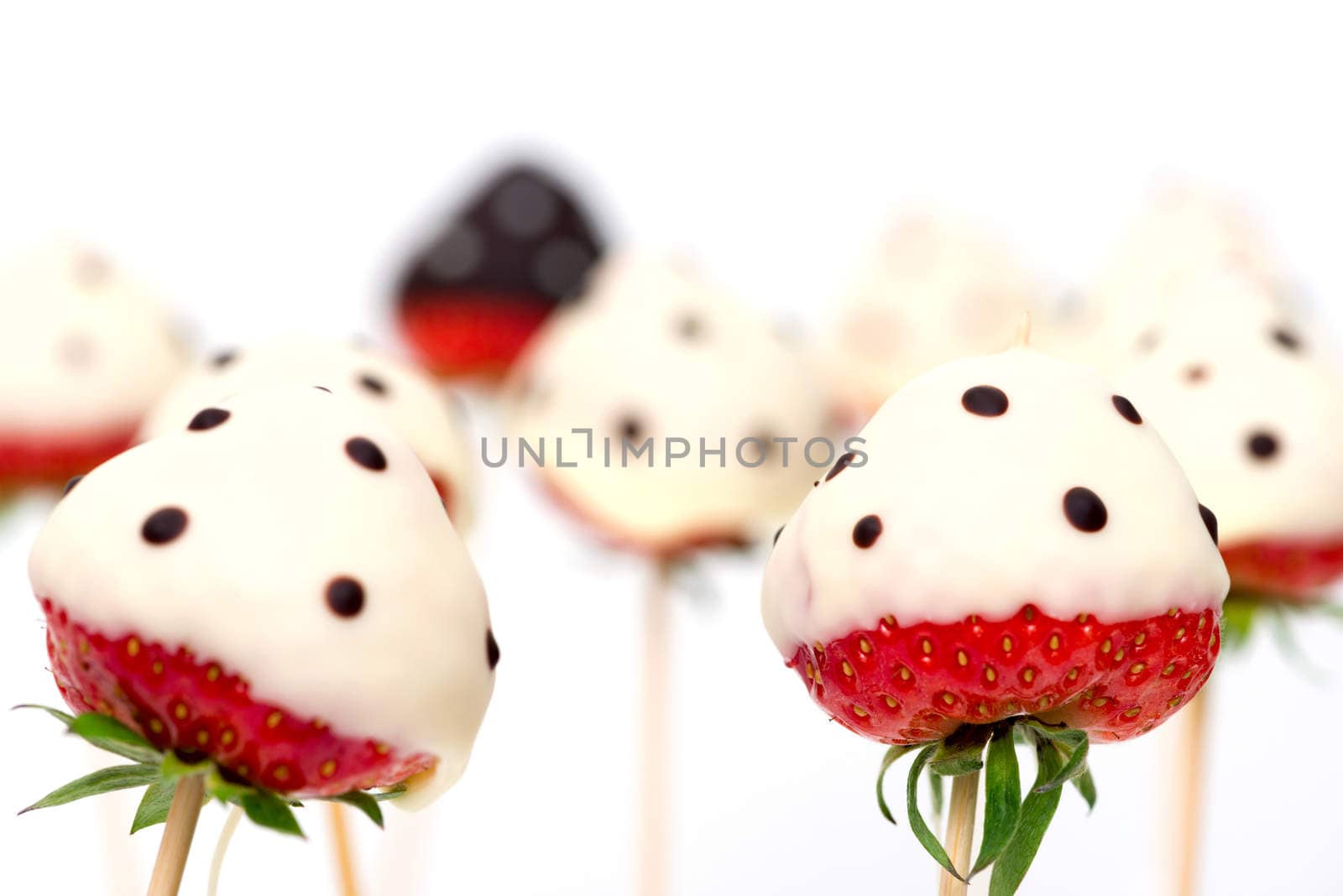 Chocolate covered strawberry by DNKSTUDIO