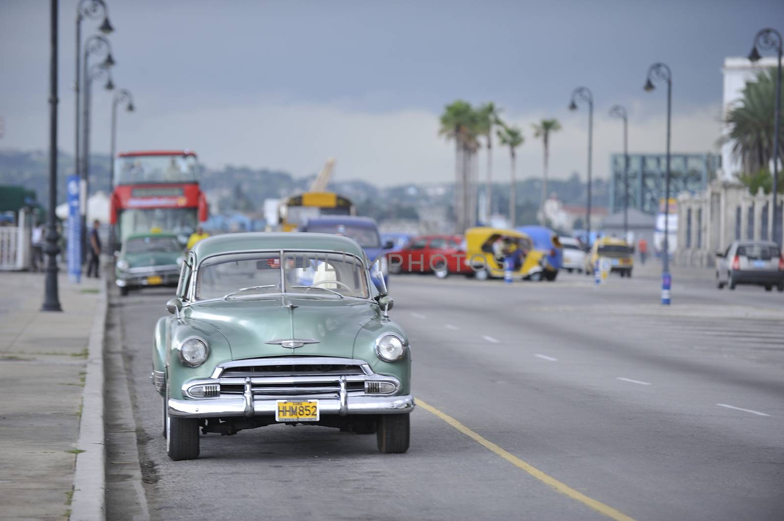 Cars of Cuba by kertis