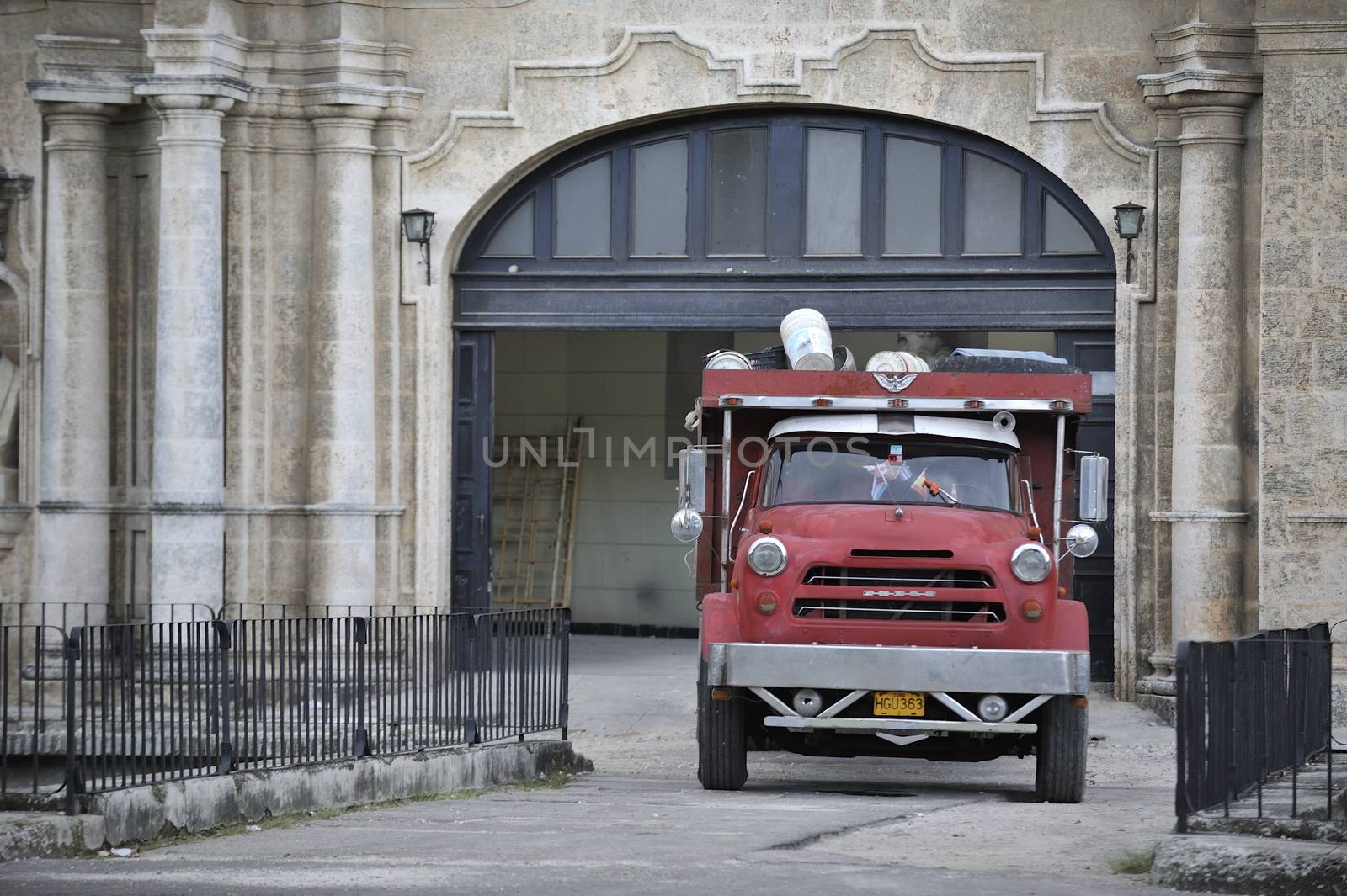 Cars of Cuba by kertis