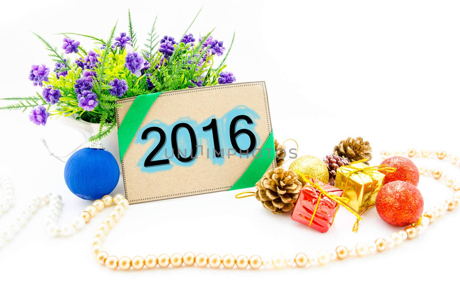 2016 on brown tag paper new year decoration