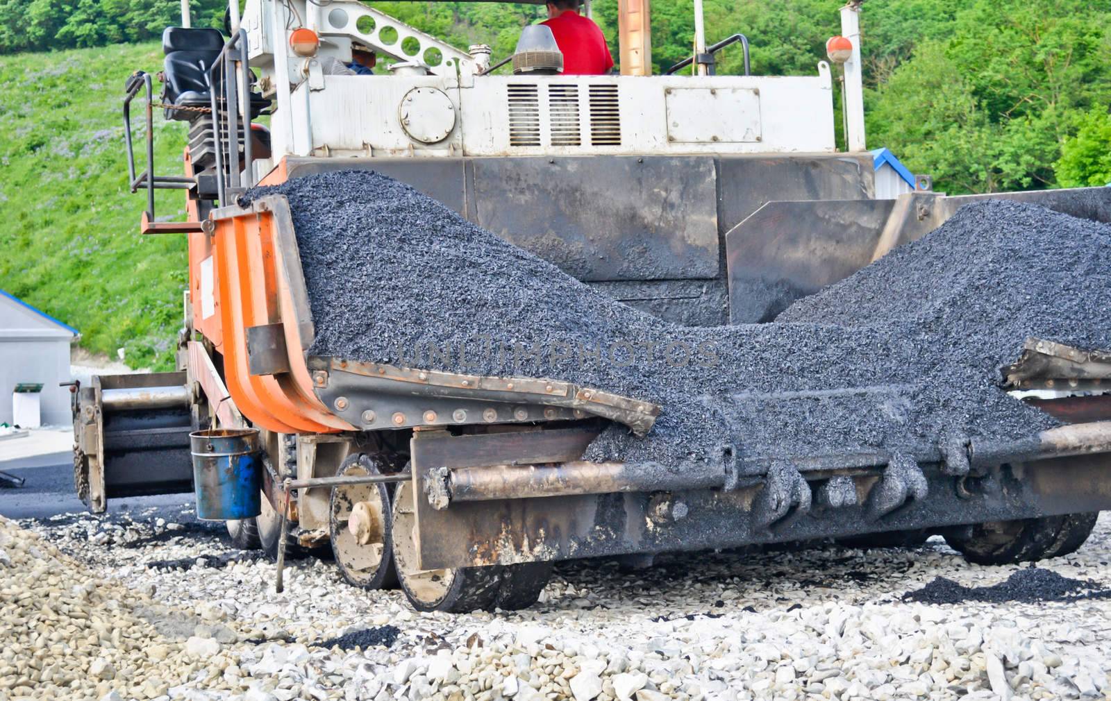asphalt paver machine by vlaru
