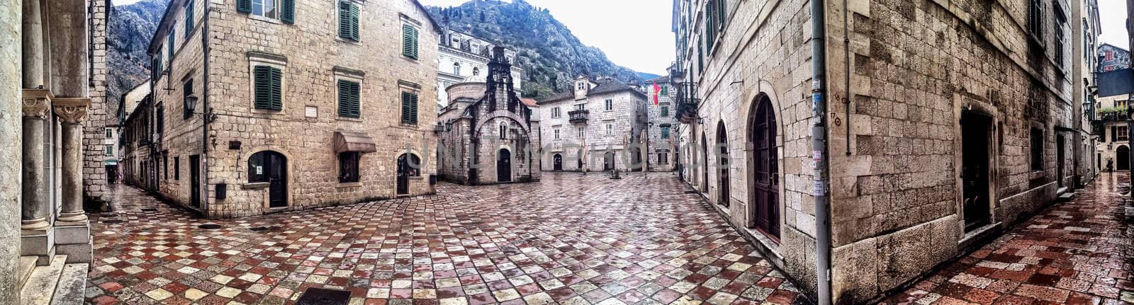 Empty streets of Kotor  by radzonimo