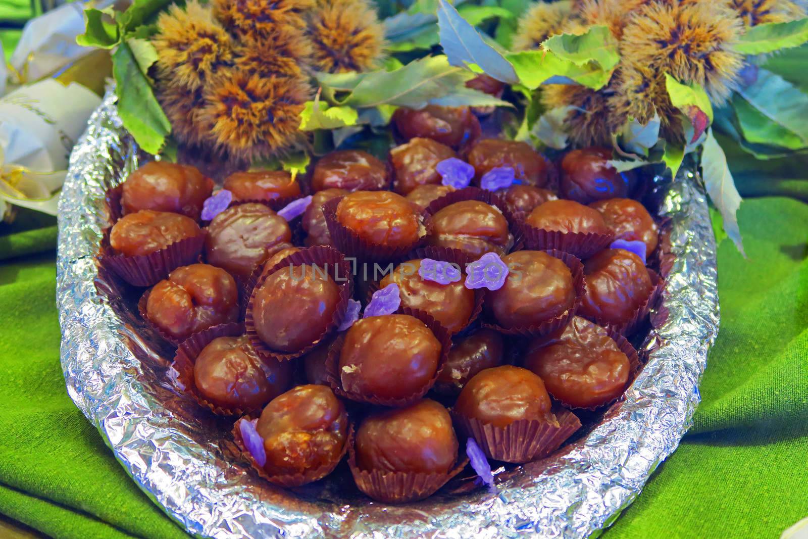 Marrons glaces with decorations