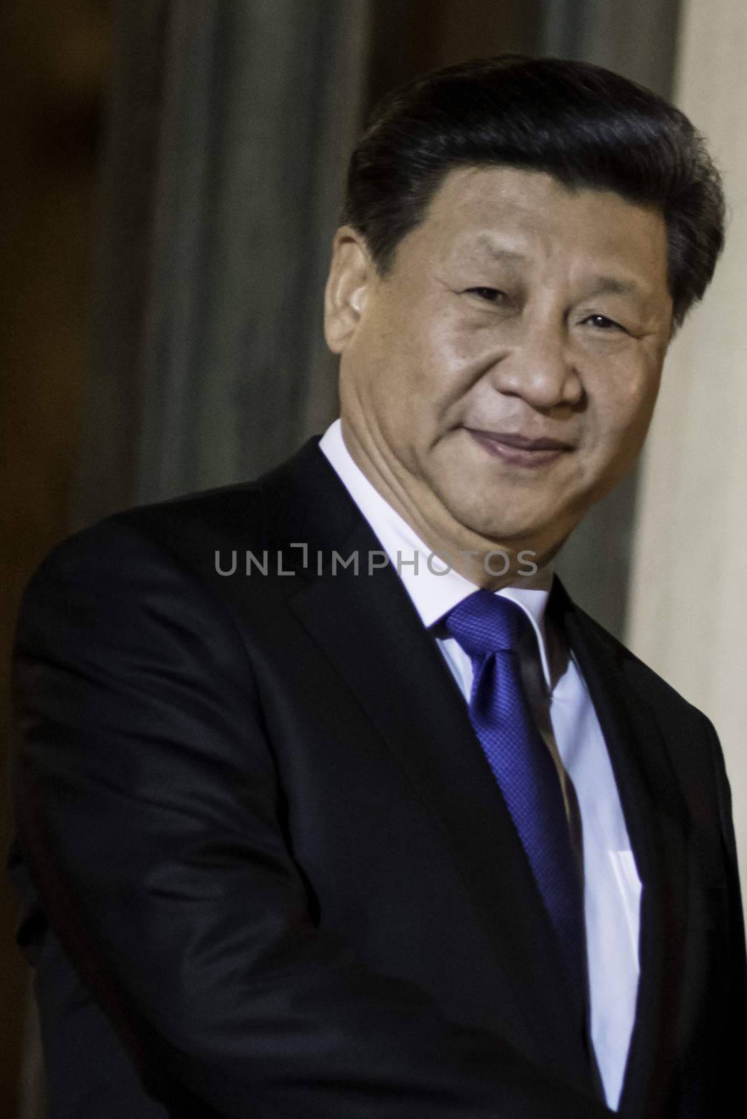 FRANCE, Paris : China's President Xi Jinping stands at the Elysee palace in Paris on November 29, 2015 before a dinner meeting with France's President Fran�ois Hollande. Some 150 leaders including will attend the start on November 30 of the UN conference on climate change, tasked with reaching the first truly universal climate pact.