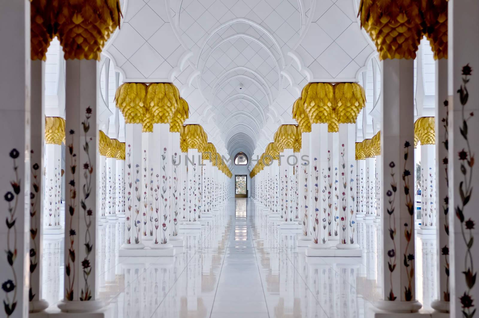 Sheikh Zayed Grand Mosque in Abu Dhabi UAE