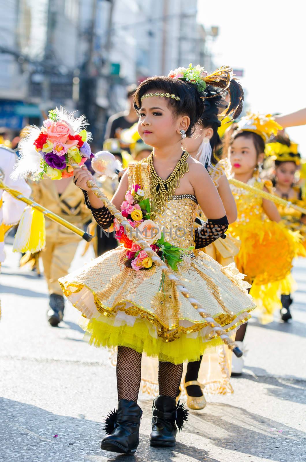 SINGBURI - NOVEMBER 27 : Parade for sporting day of The Anuban Singburi School on November 27, 2015 at Singburi, Thailand.