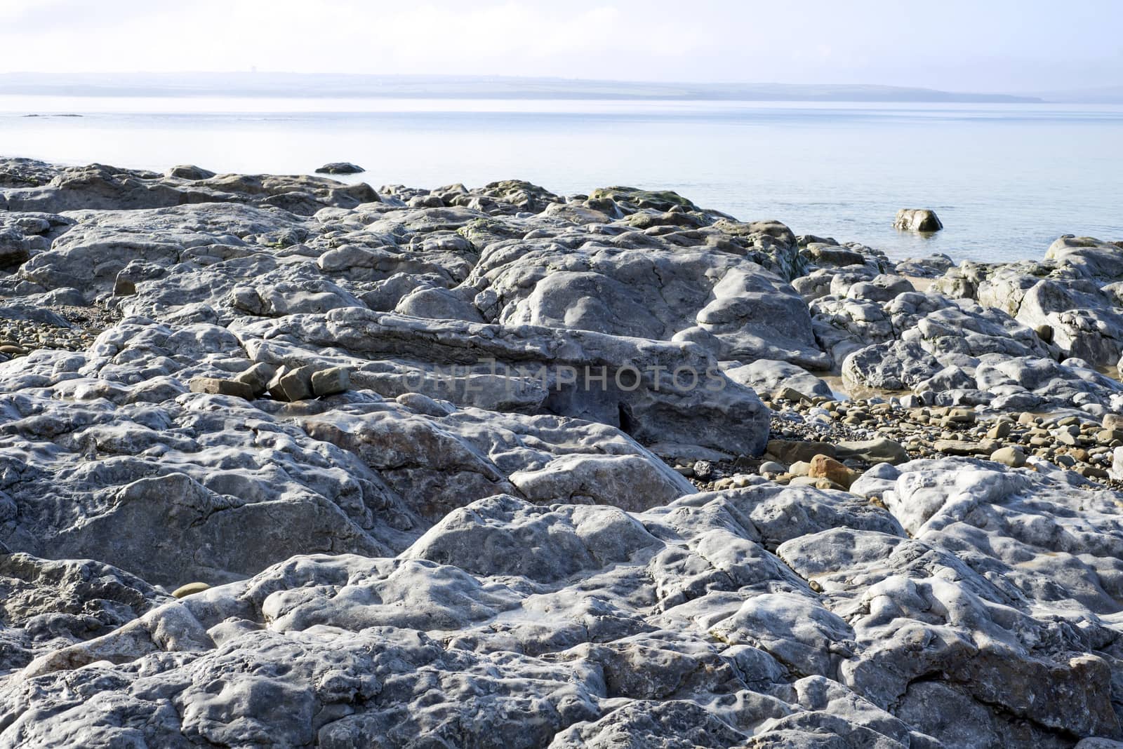 calm day over the rocks by morrbyte