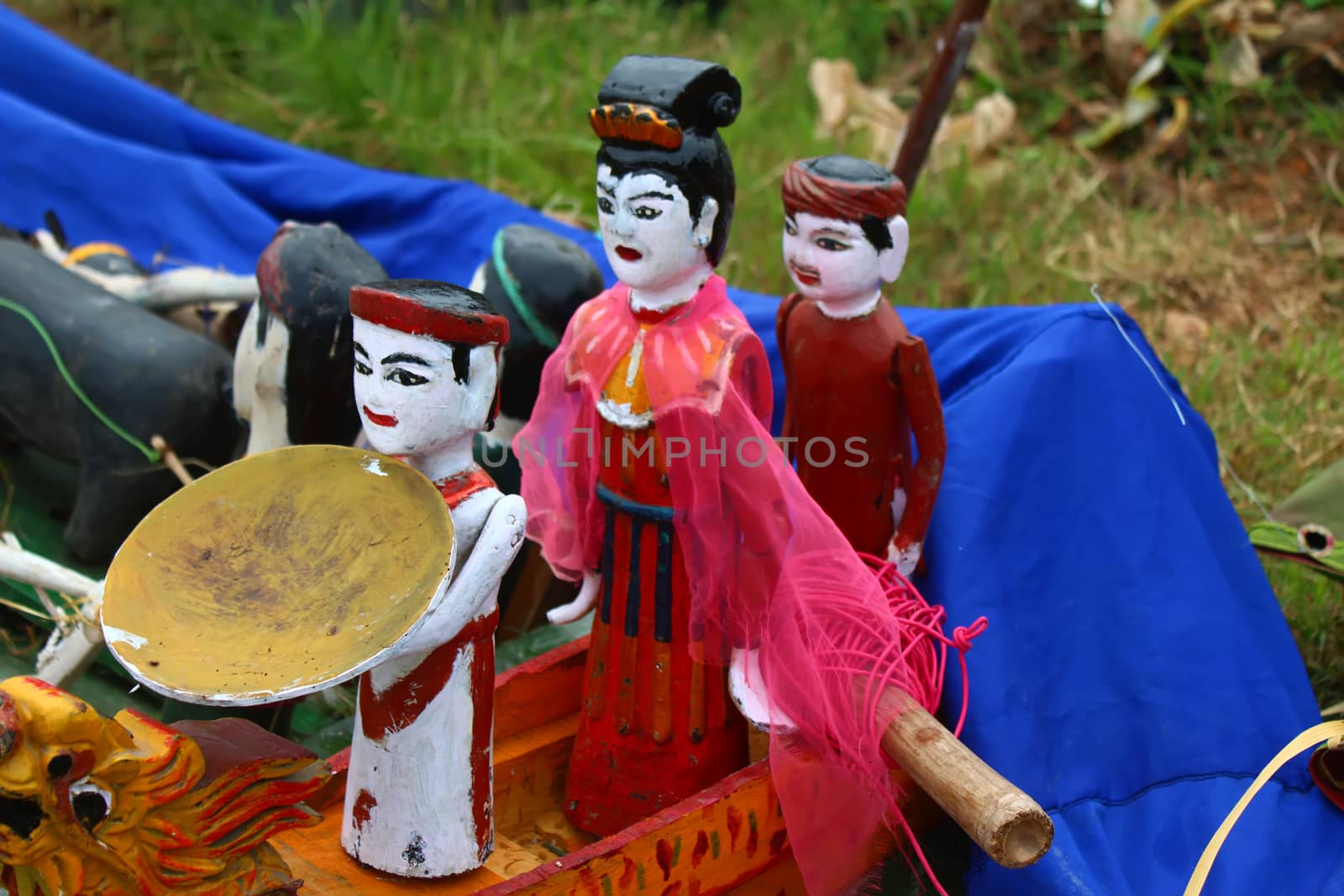 Water puppets