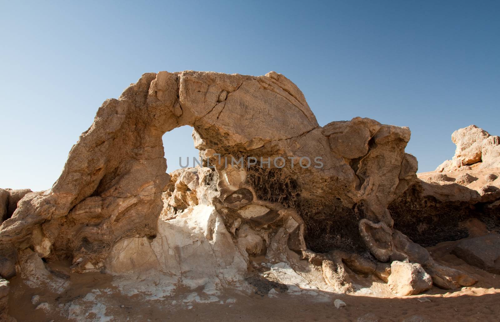 Crystal mountain near Farafra oasis by jnerad