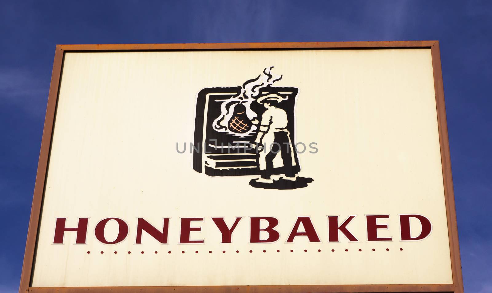 HoneyBaked Ham Restaurant and Sign by wolterk