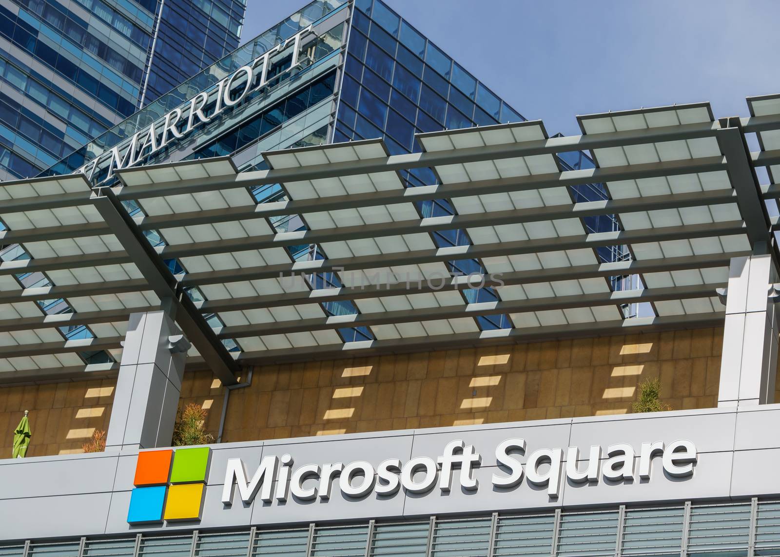 Microsoft Square Logo at L.A. Live by wolterk