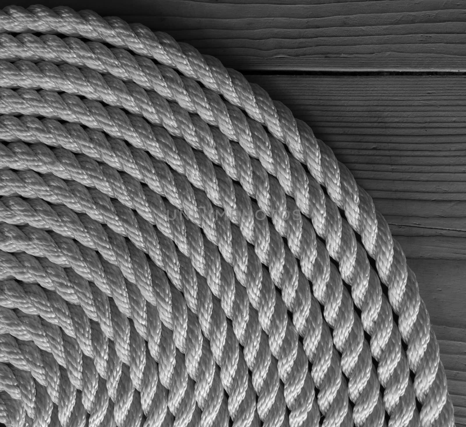 Rope Coil black and white by radzonimo