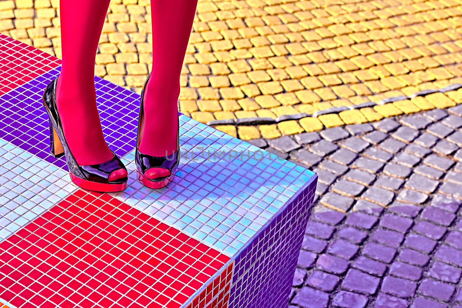 Fashion urban womens legs, heels. Vivid geometry by 918