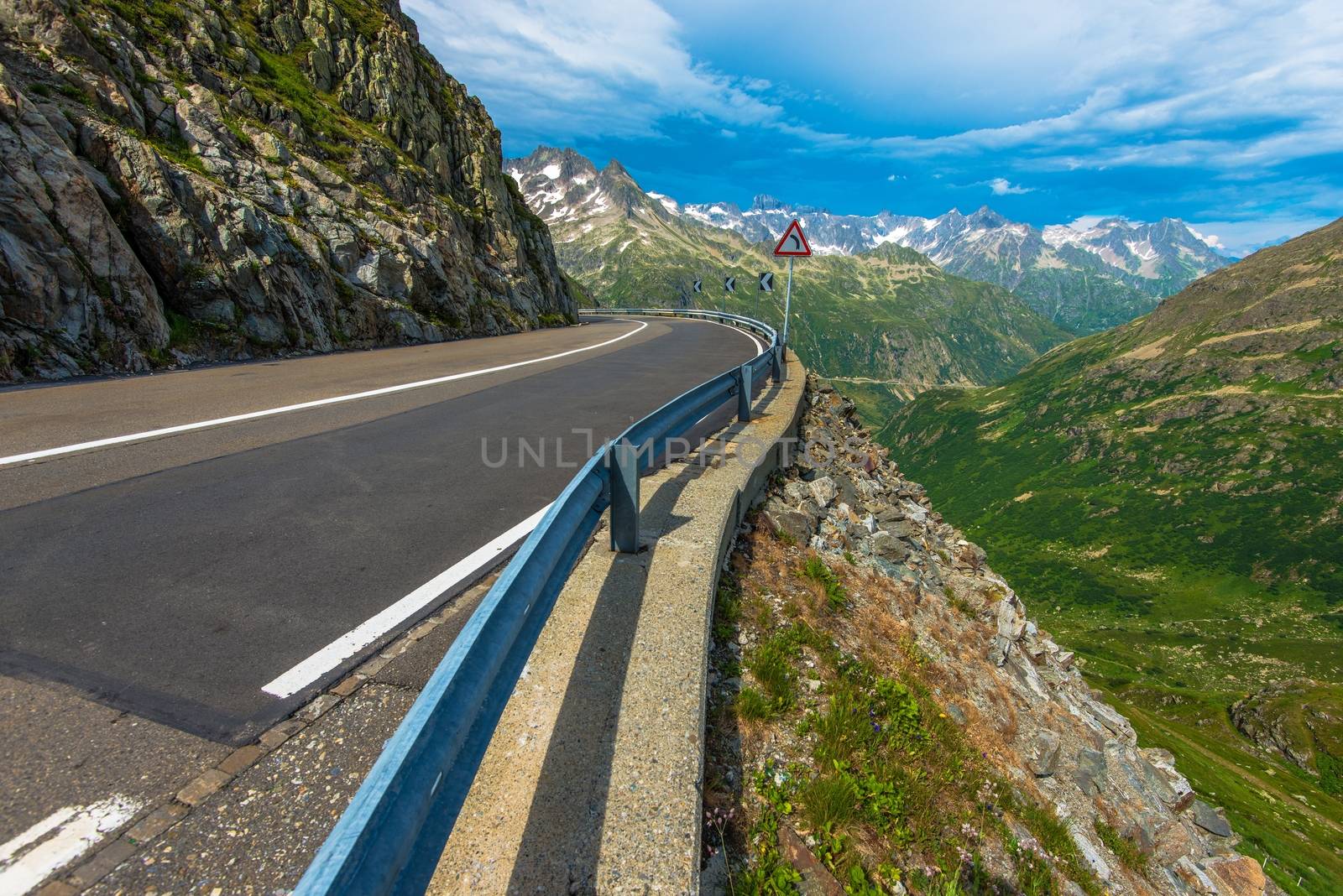 Swiss Alpine Road by welcomia