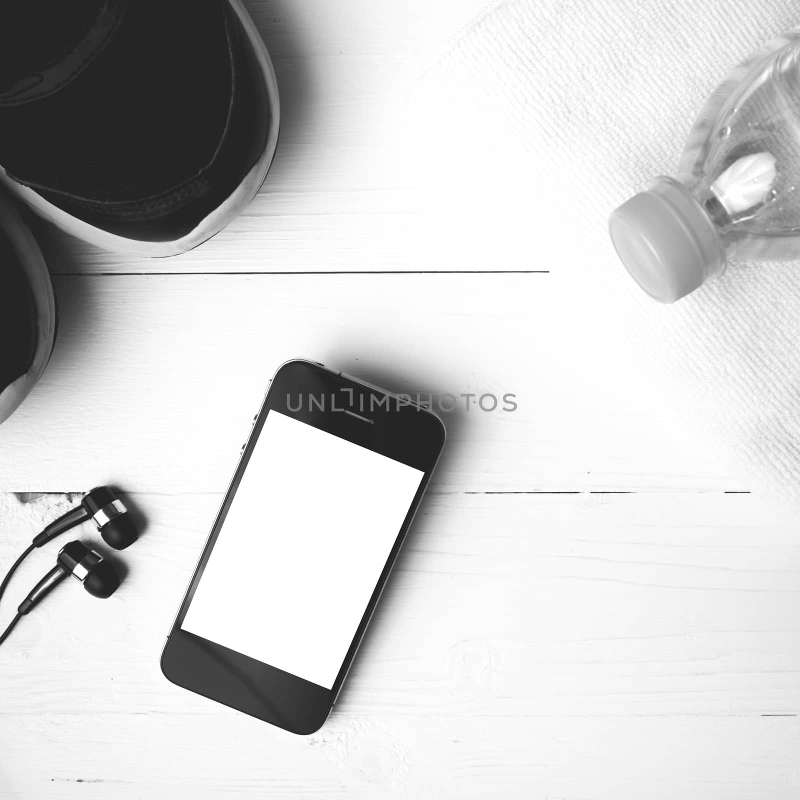fitness equipment:running shoes,water bottle,towel,smart phone black and white color style