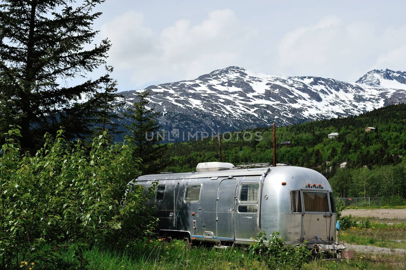 rv home in Alaska background