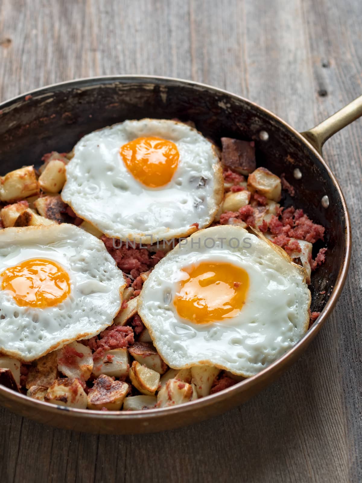 rustic corned beef hash by zkruger