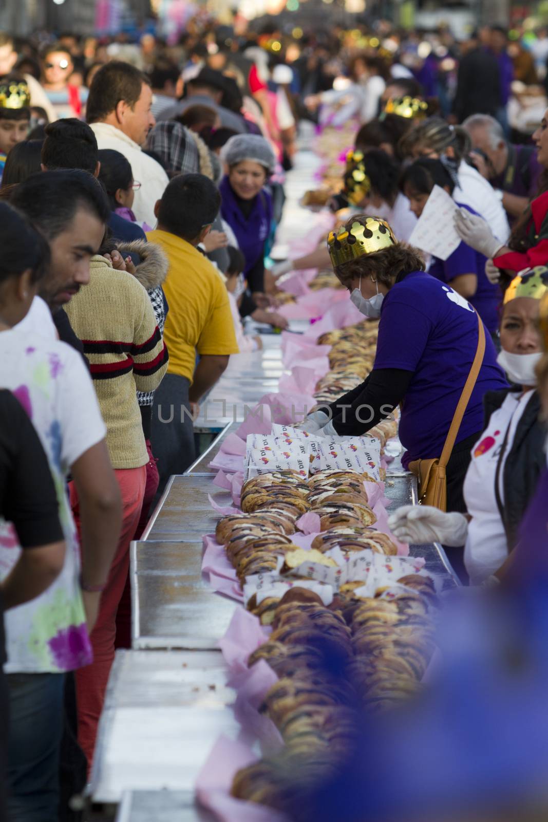 MEXICO, Morelia: Thousands rally at the main square in Morelia to celebrate the Three Kings' day, on January 6, 2016. Children receive gifts and families celebrate by eating a thread made of bread. 