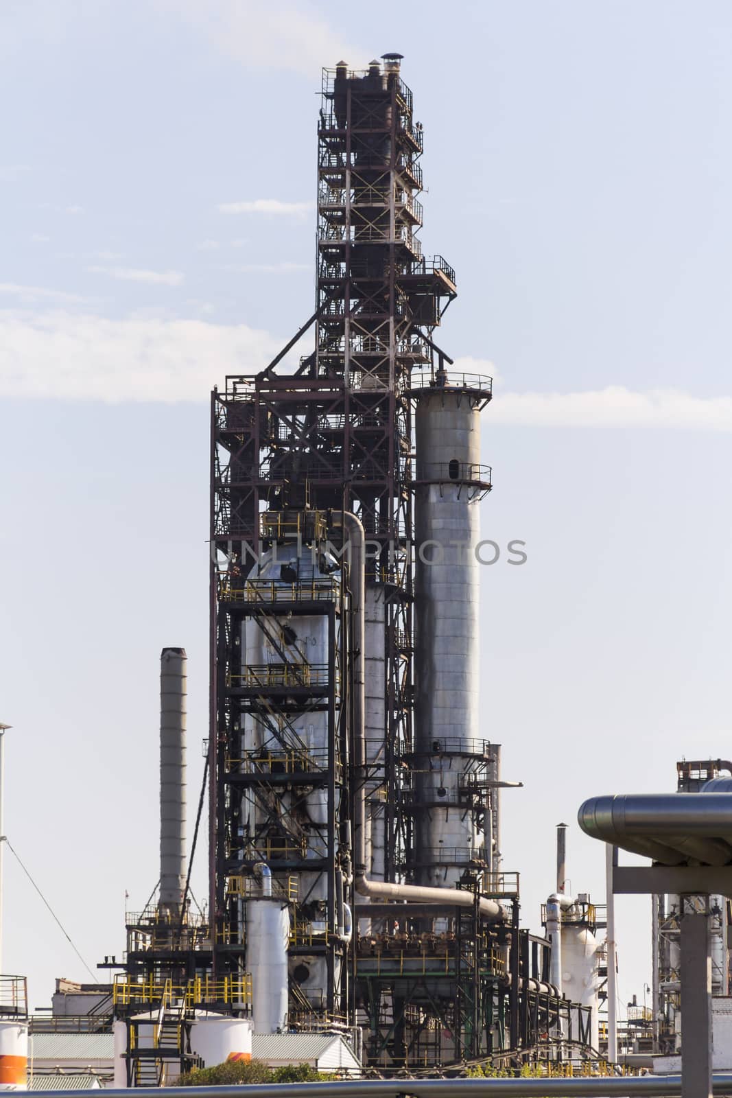 Industrial of refinery tower for making gasoline