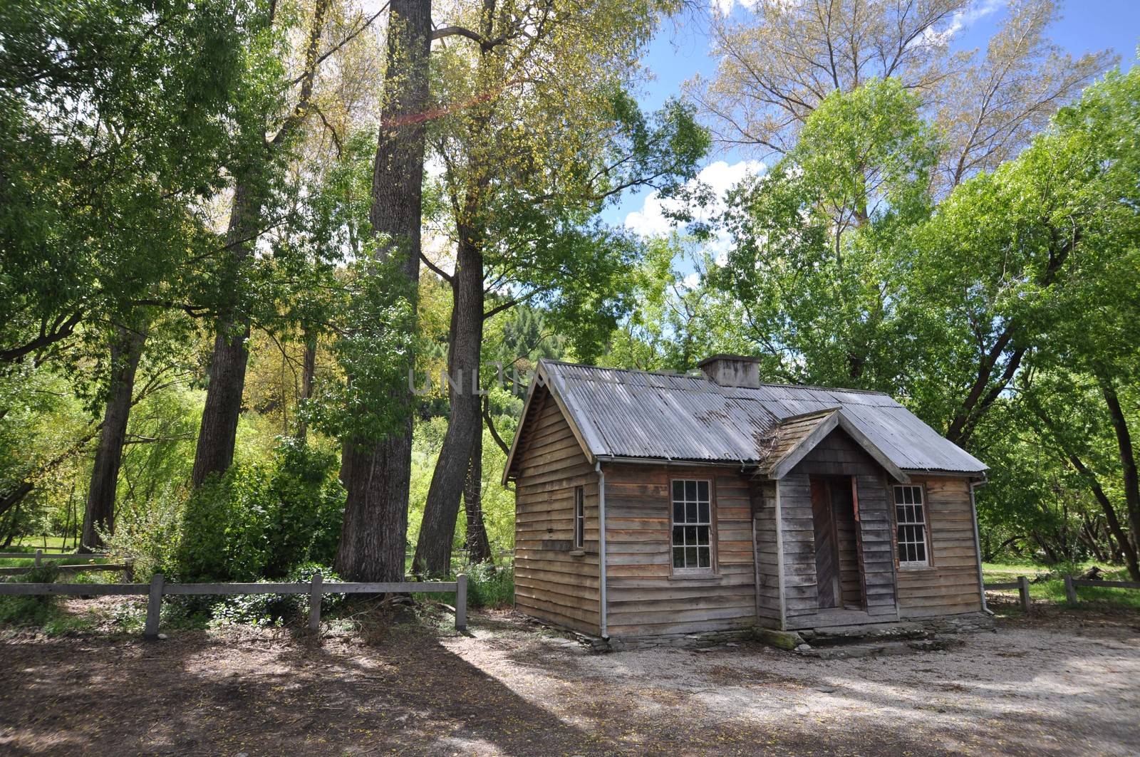 This wooden cottage is next to the Chinese miners Settlement in Arrowtown, near Queenstown, New Zealand