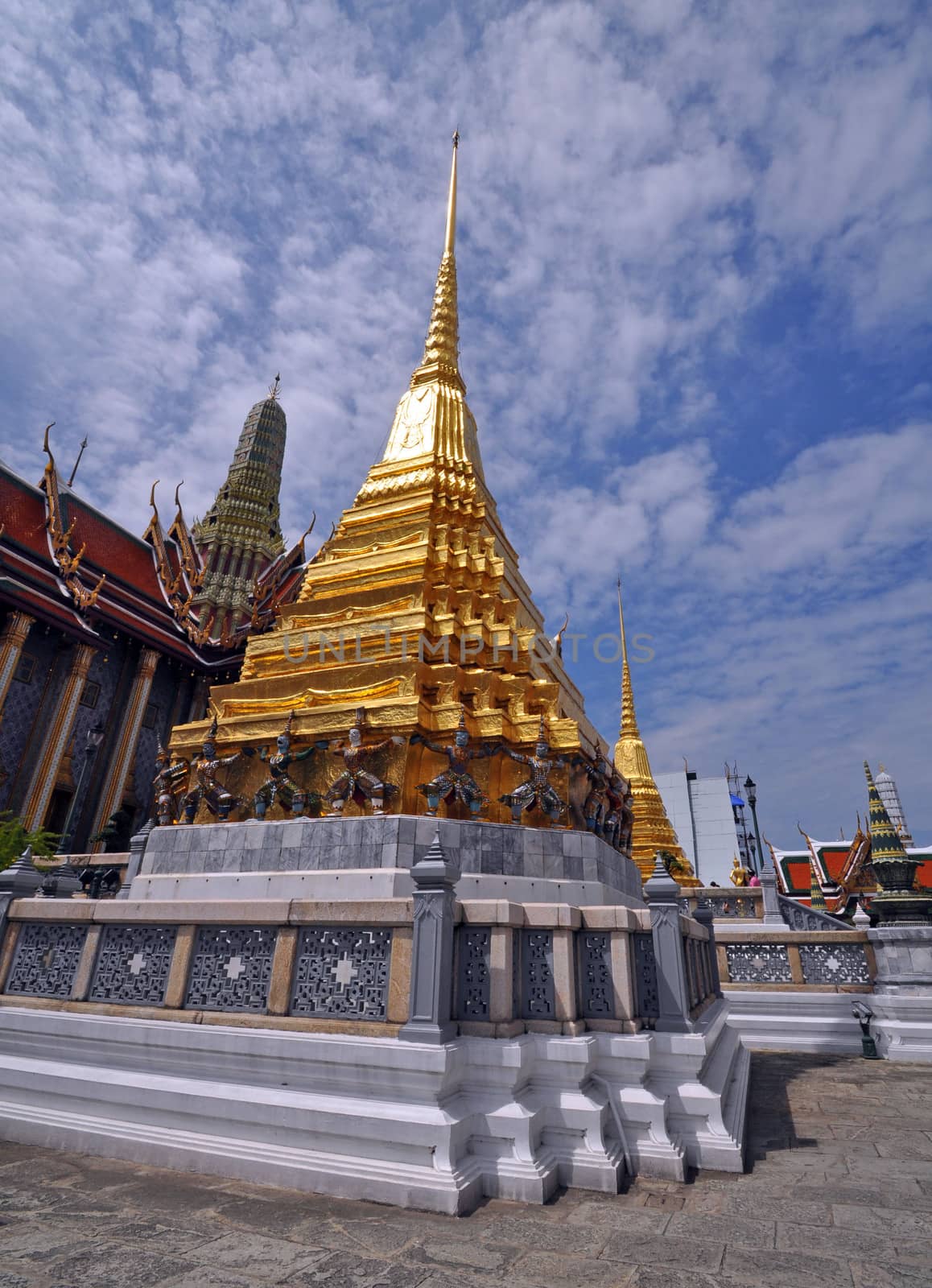 Grand Palace architecture Bangkok by dpe123