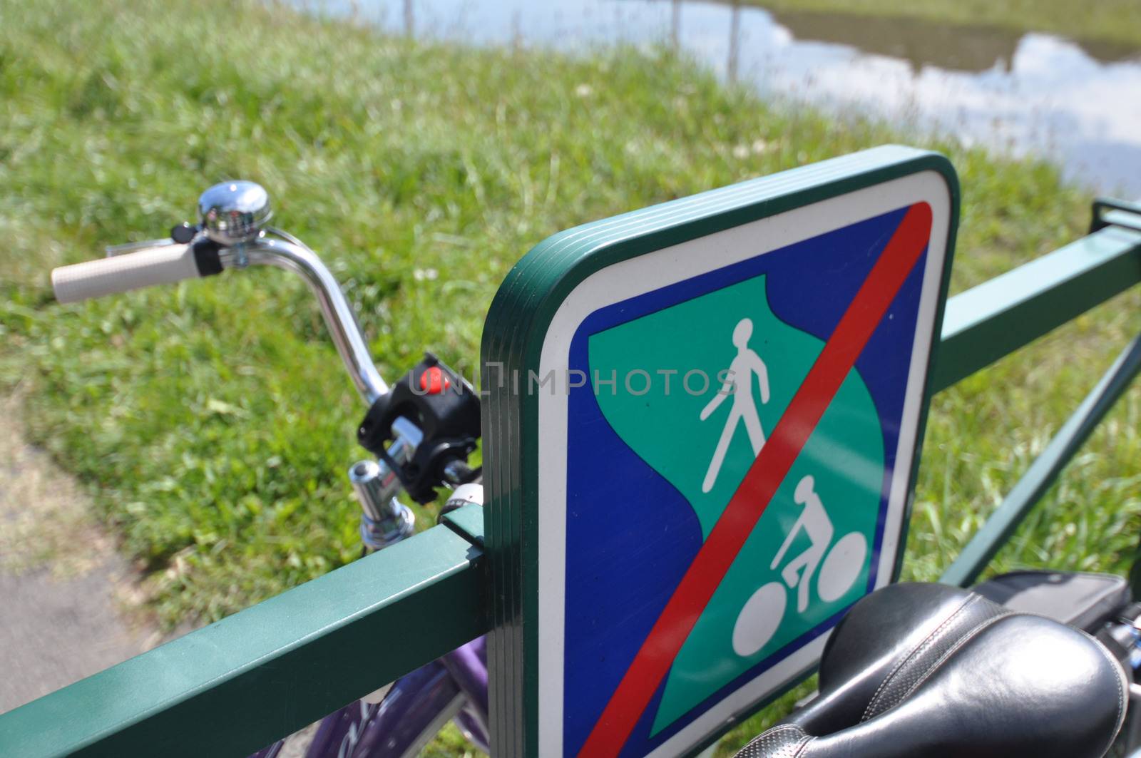 The Canal de Roanne a Digoin  at Digoin in Burgundy. The Voies Verte cycle route follows the canal.