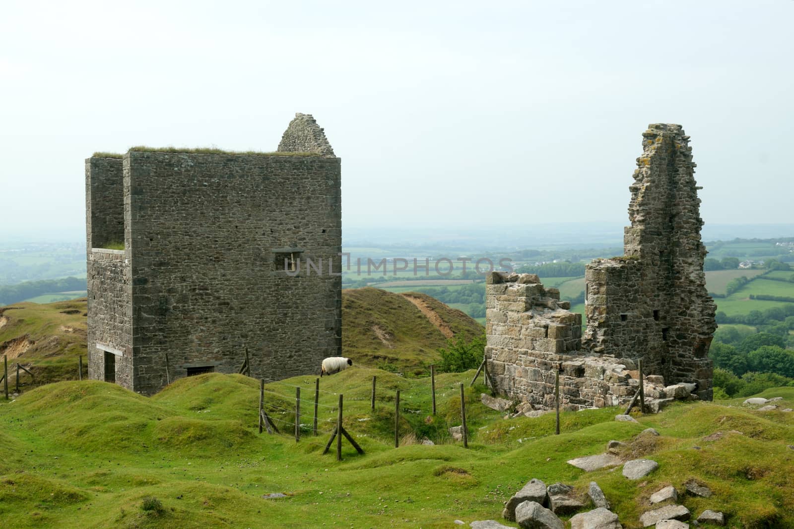 Images of old and non operating mines and their buildings on Caradon.