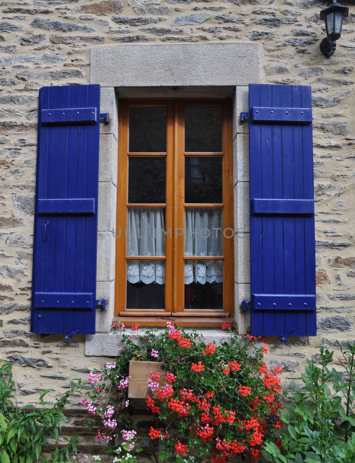 Pretty window Rochefort-en-Terre, France. by dpe123