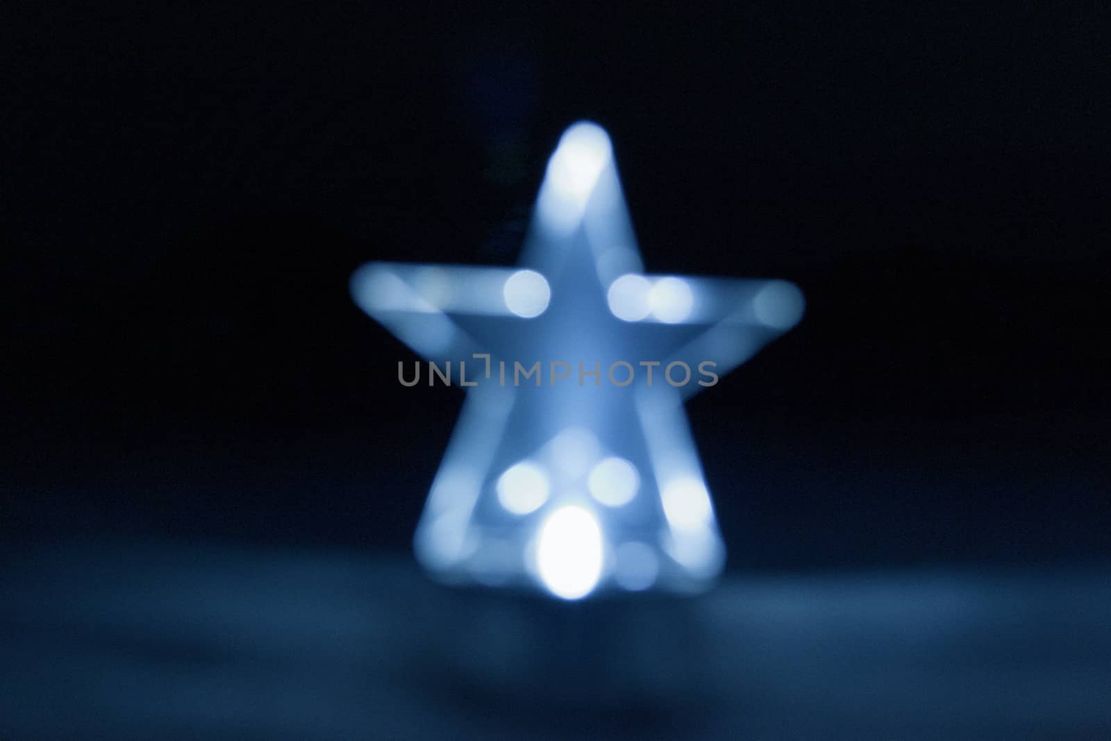 Blue Christmas star light by remusrigo