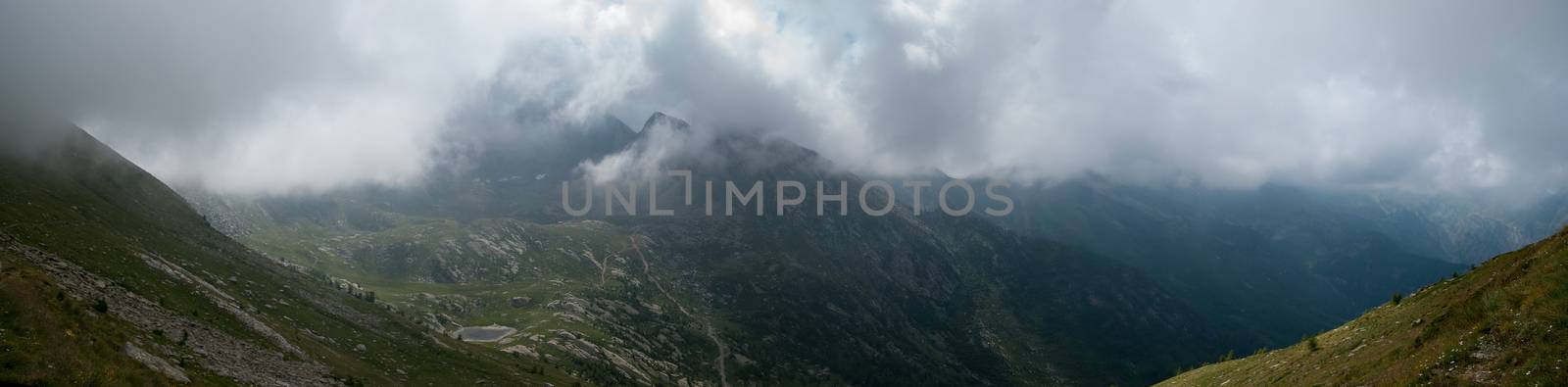 Hiking in Alps by javax