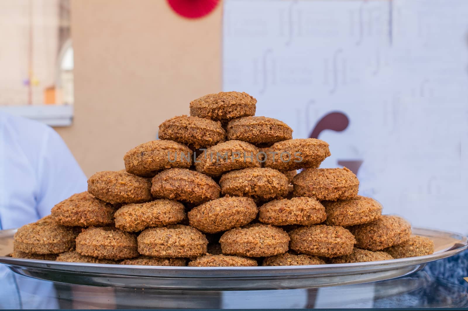 delicious Arabic dishes in the form of meatballs