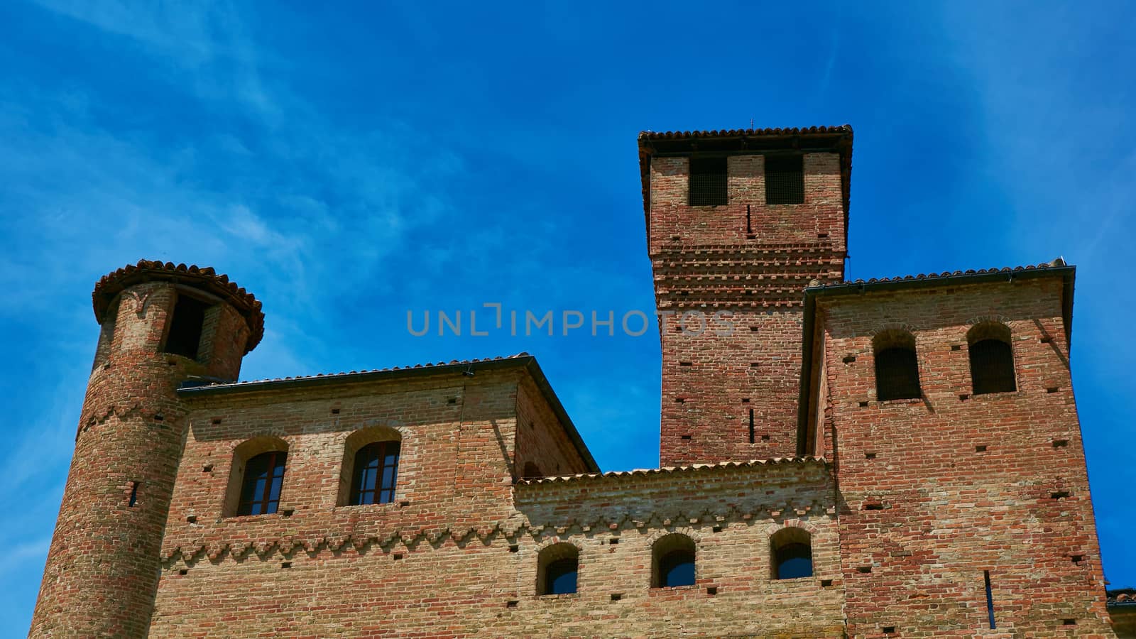 Old castle of Grinzane Cavour by sarymsakov