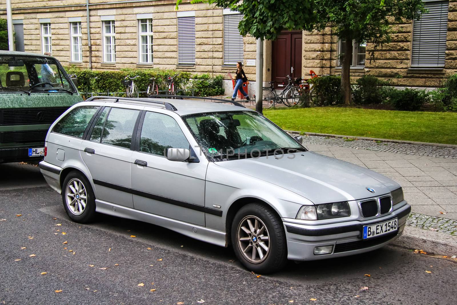 BMW E36 3-series by Artzzz